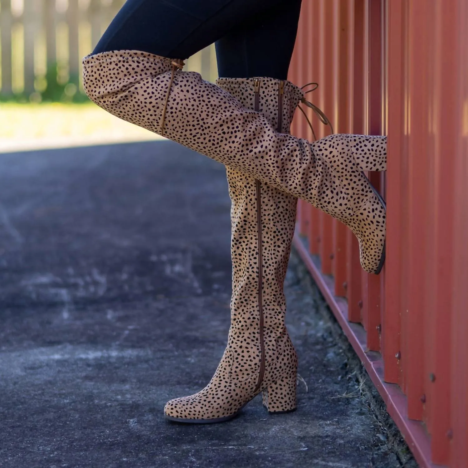 Women's Cheetah Knee Boots In Cheetah Print