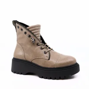 Women's Faye Boots In Taupe