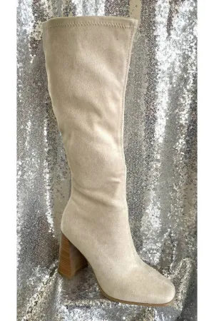 Women's Knee High Boots In Cream