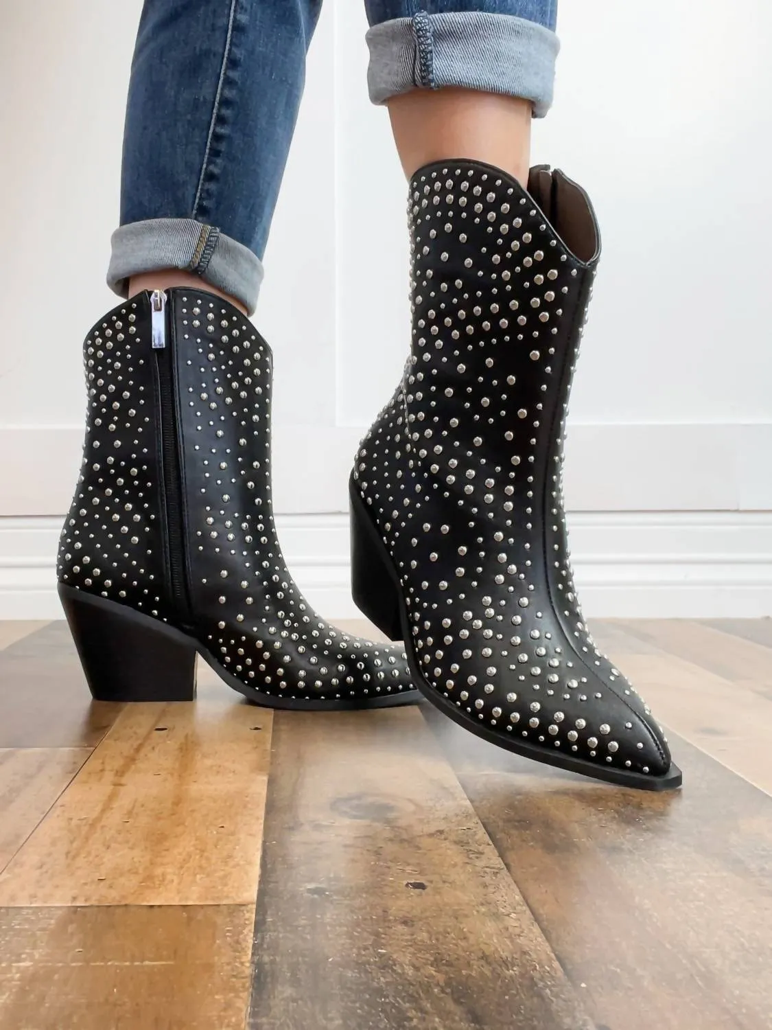 Women's Lowlights Boots In Black