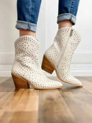 Women's Lowlights Boots In Ivory