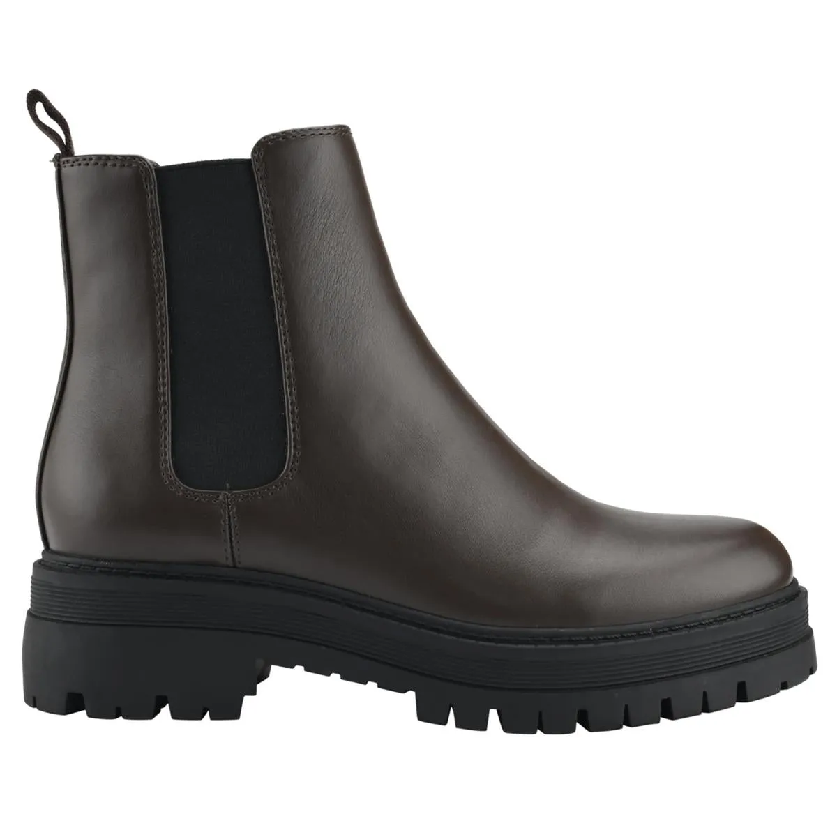 Womens Lug Sole Round Toe Chelsea Boots