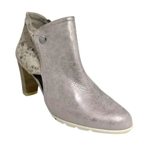 Women's Rubi Ankle Boots In Metallic White