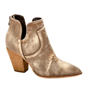 Women's Smoke Show Boots In Brown Denim