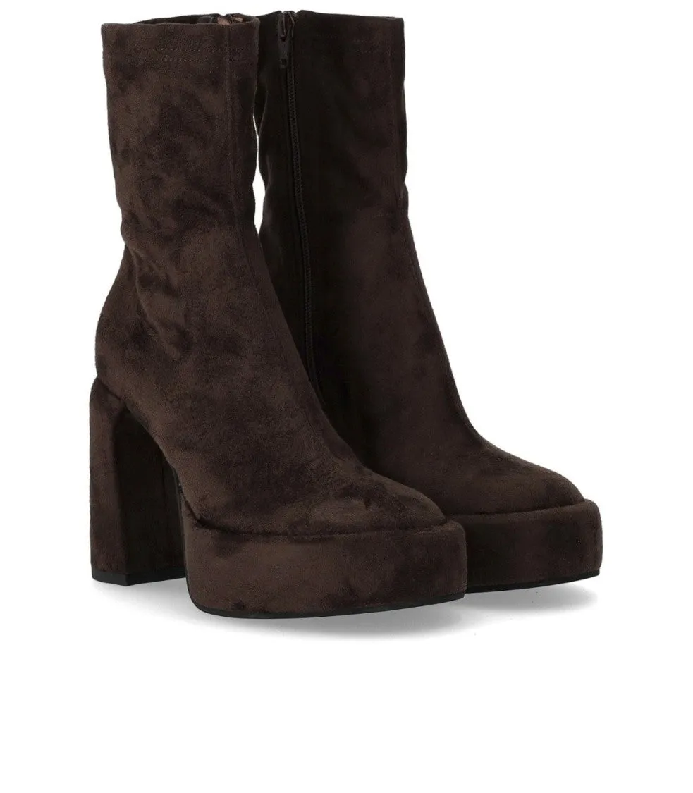 Zelda Brown Heeled Ankle Boot
